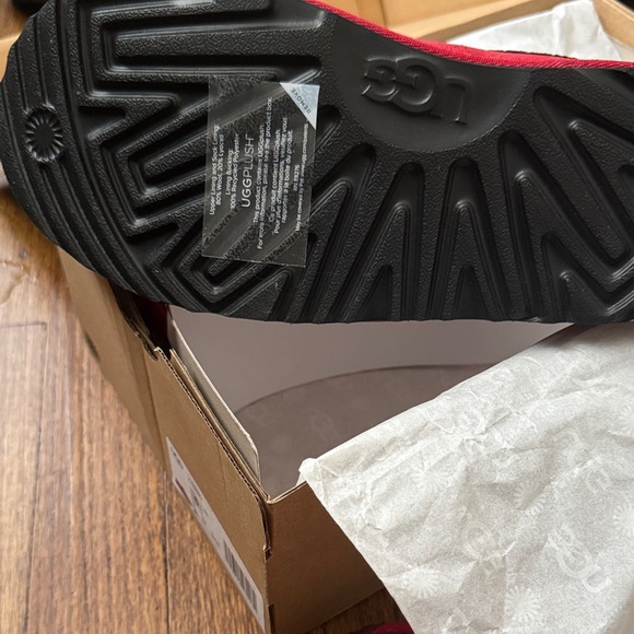 UGG Red Slip-On Loafers - Picture 3 of 3